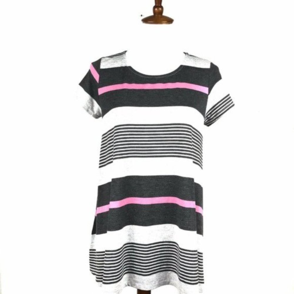 Anthropologie Puella Swing Top Stripe Round Neck
